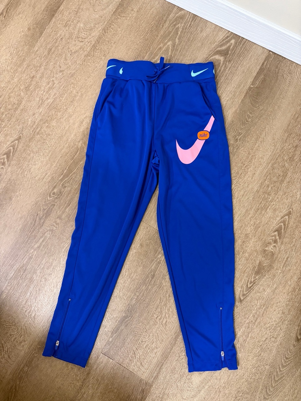 Nike Kids Swoosh Just Do It Track Pants I Size Medium